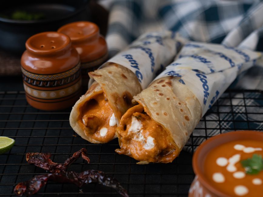 Paneer Bhurji Roll (2 pc)