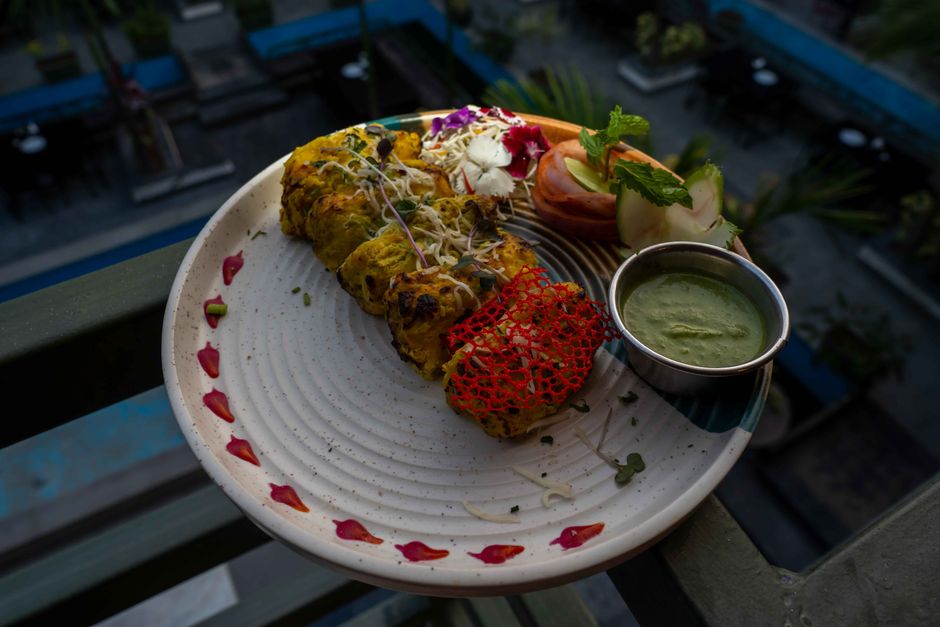 Kali Mirch Chicken Tikka (8 pc)