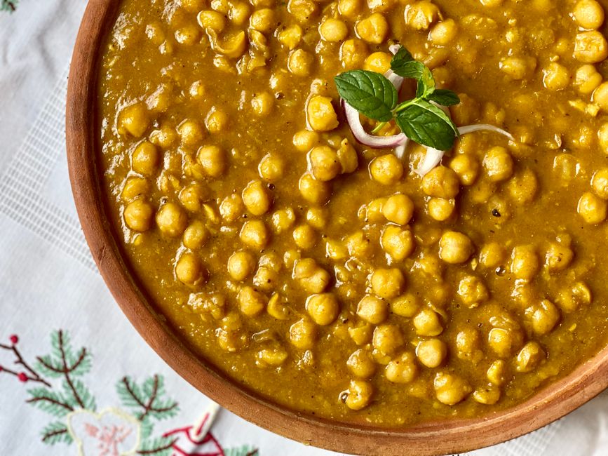 Chana (Black)